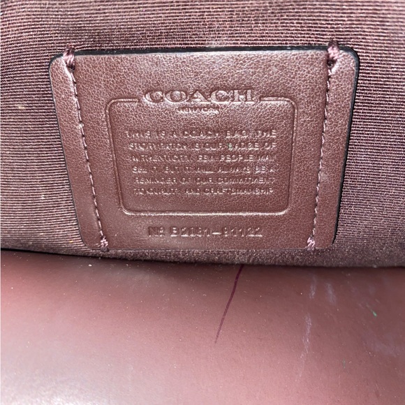 EUC Coach Bucket Bag - Picture 2 of 7